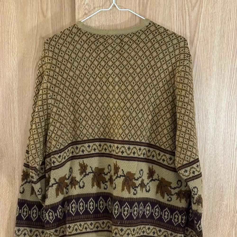 Liz Baker 80’s Fall Leaves Patterned Cardigan Sweater - Tan and Brown - Picture 2 of 6